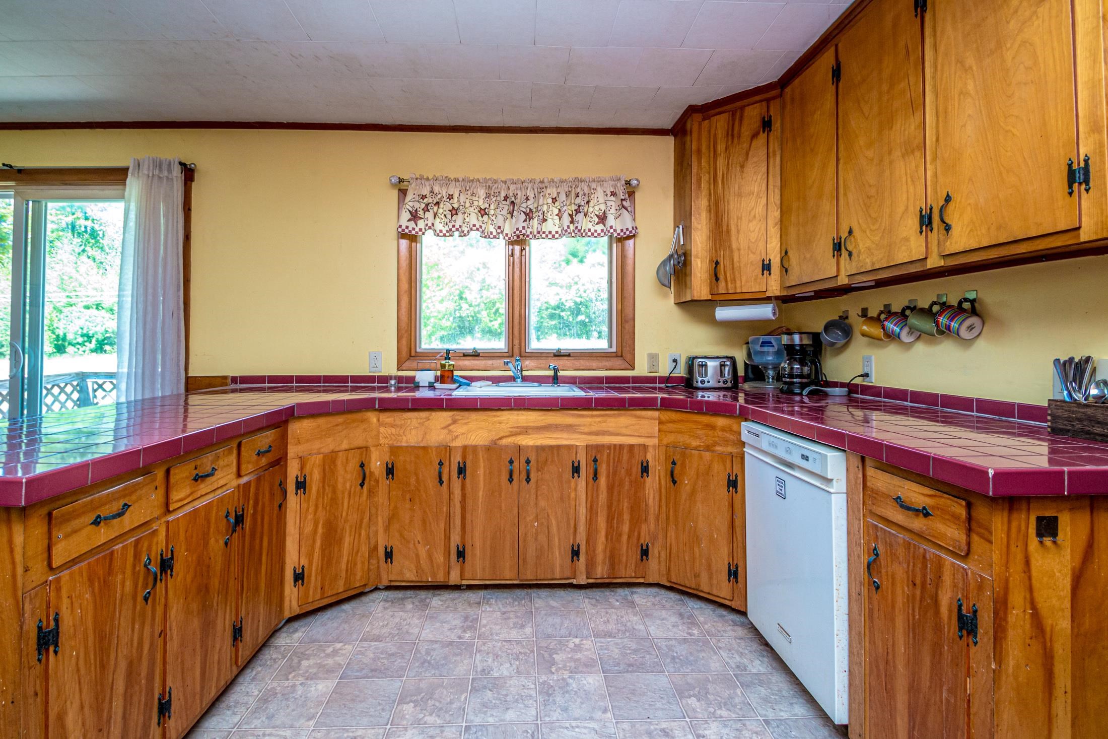 1351 Bobbin Mill Road Lunenburg, VT 05906 - Photo 6 of 42