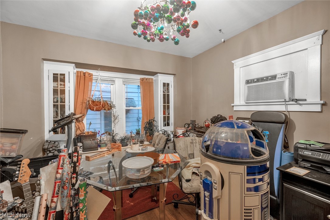 1536 Felton Road South Euclid, OH 44121 - Photo 8 of 25