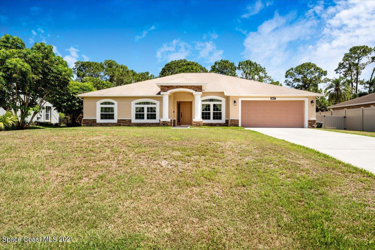 367 Abello Road Southeast Palm Bay, FL 32909 - Photo 3 of 28 Front View