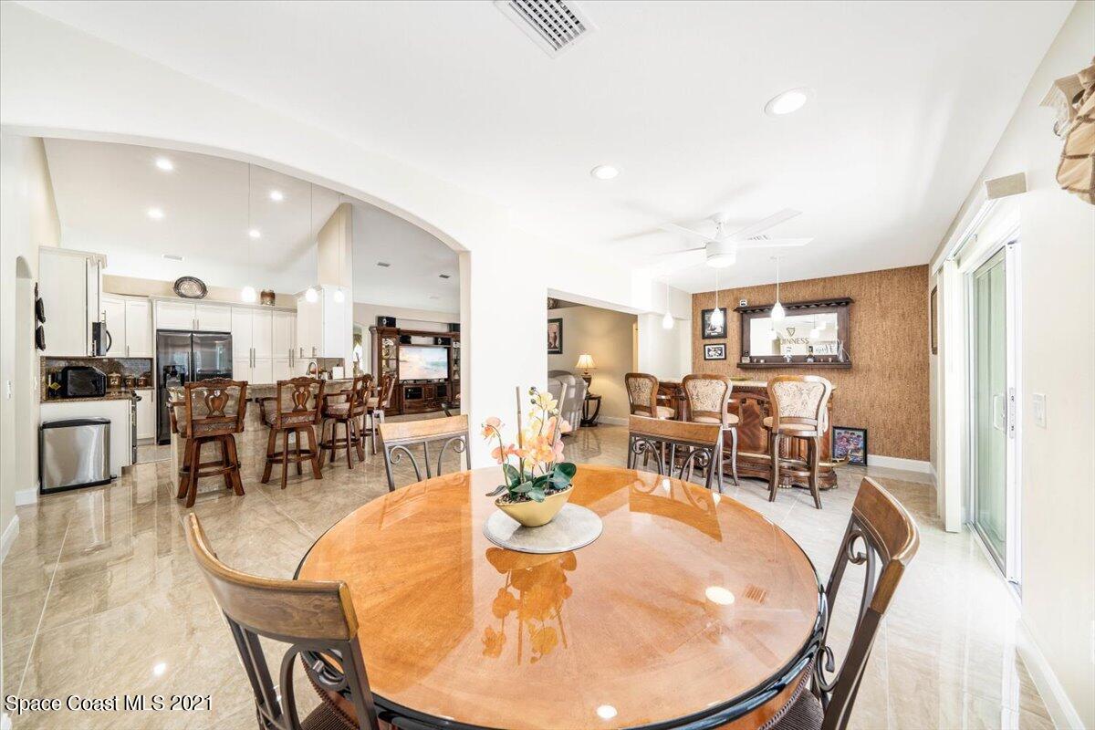 367 Abello Road Southeast Palm Bay, FL 32909 - Photo 8 of 28 08-DSC04218