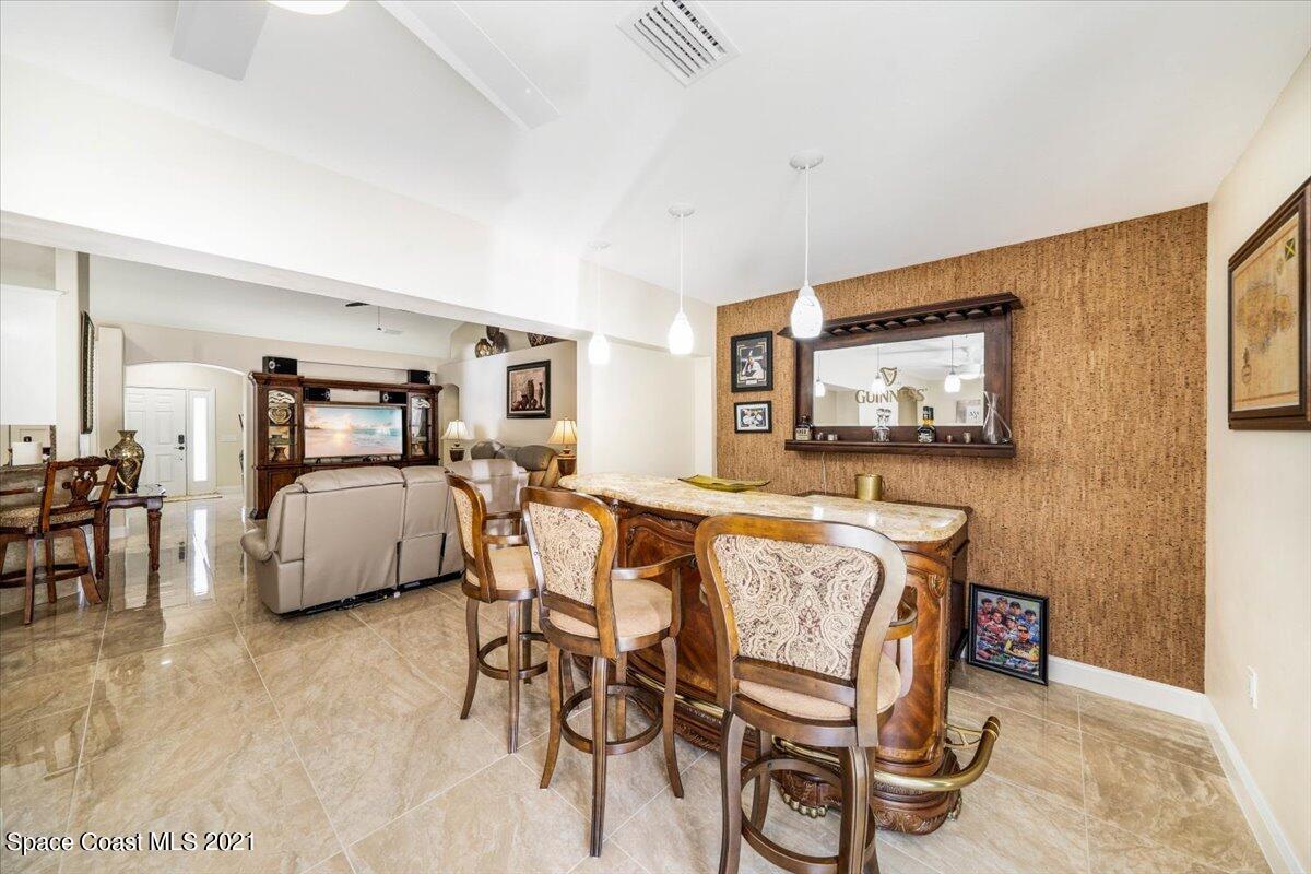 367 Abello Road Southeast Palm Bay, FL 32909 - Photo 10 of 28 10-DSC04224