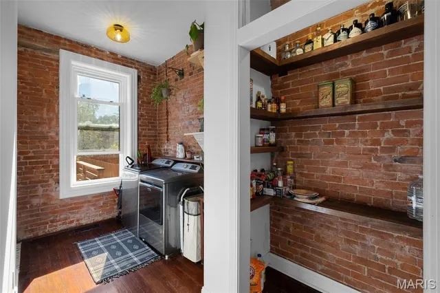 $259,900 | 5406 Reber Place, St. Louis, MO 63139