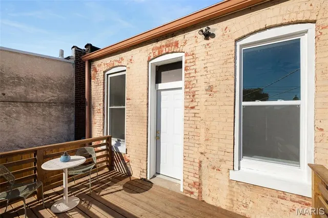 $259,900 | 5406 Reber Place, St. Louis, MO 63139