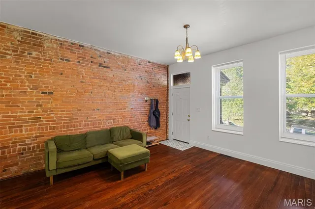 $259,900 | 5406 Reber Place, St. Louis, MO 63139