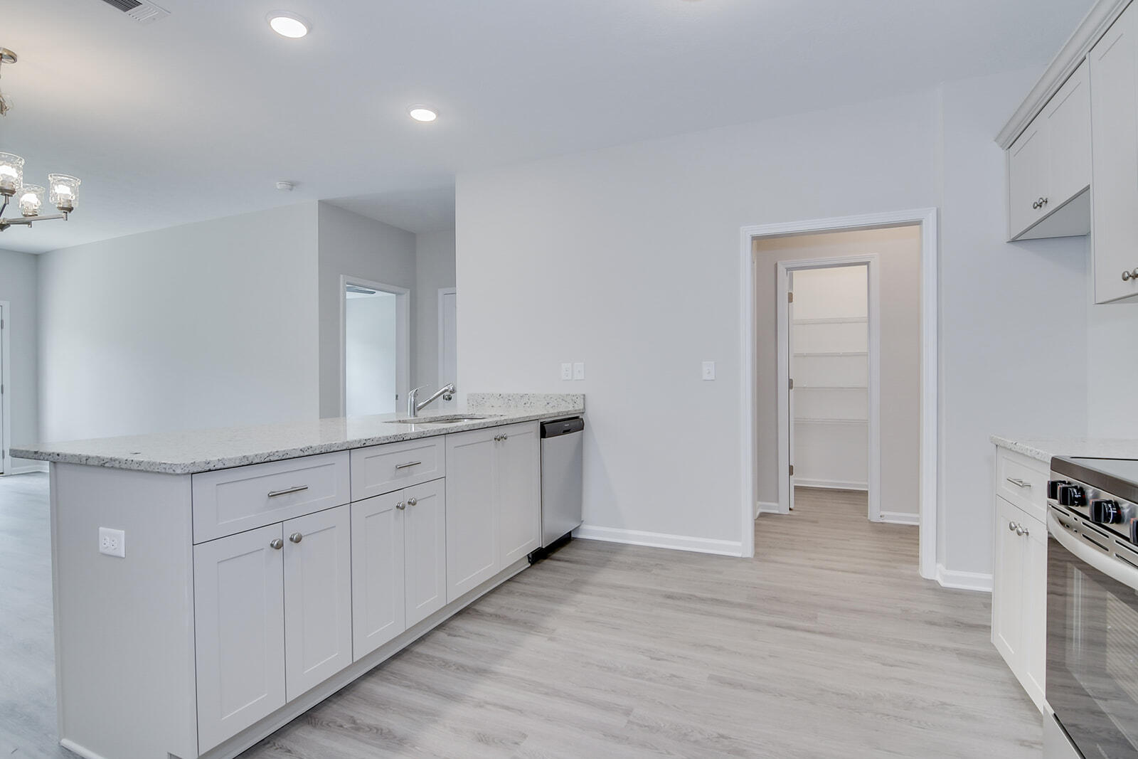 106 Constitution Circle Washington, GA 30673 - Photo 12 of 26 013