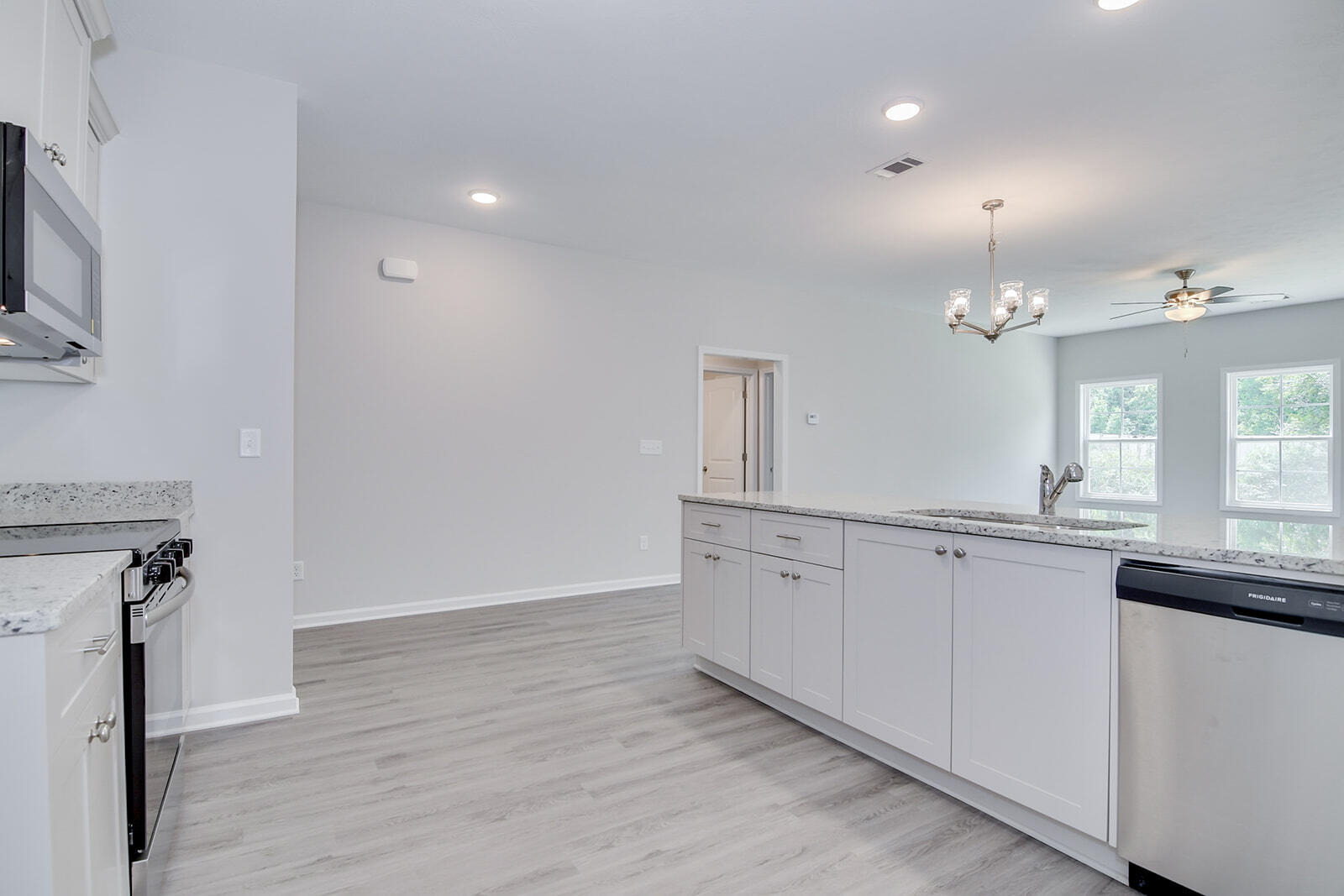 106 Constitution Circle Washington, GA 30673 - Photo 13 of 26 014