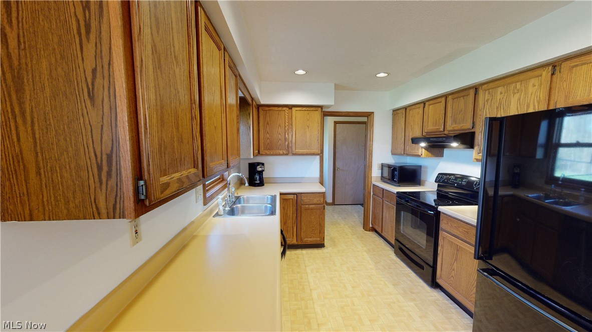 5386 Young Road Stow, OH 44224 - Photo 17 of 35 Gallery Image 17
