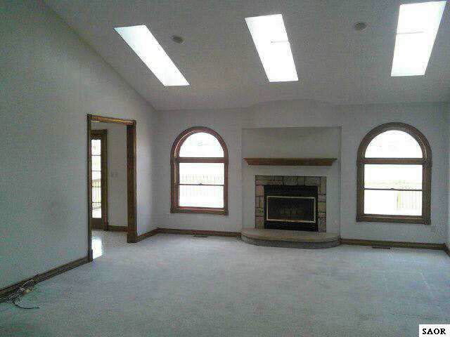 8870 South Morrice Road Morrice, MI 48857 - Photo 5 of 9 46401-4.JPG