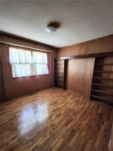 $189,000 | 6525 King Hill Avenue, St. Joseph, MO 64504