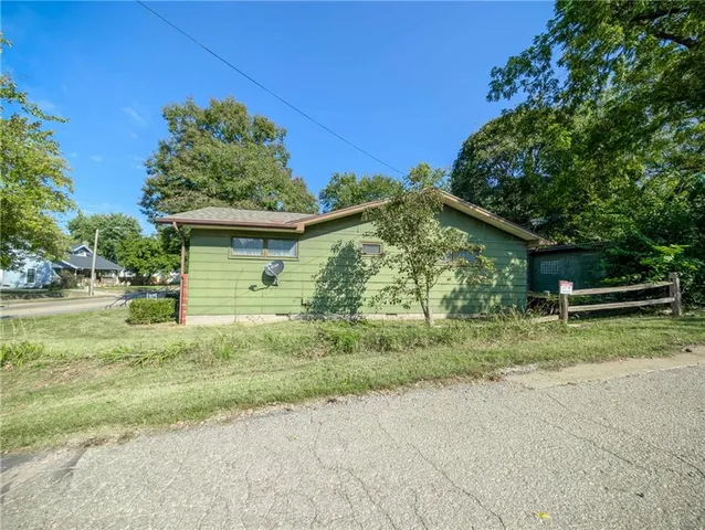 $189,000 | 6525 King Hill Avenue, St. Joseph, MO 64504