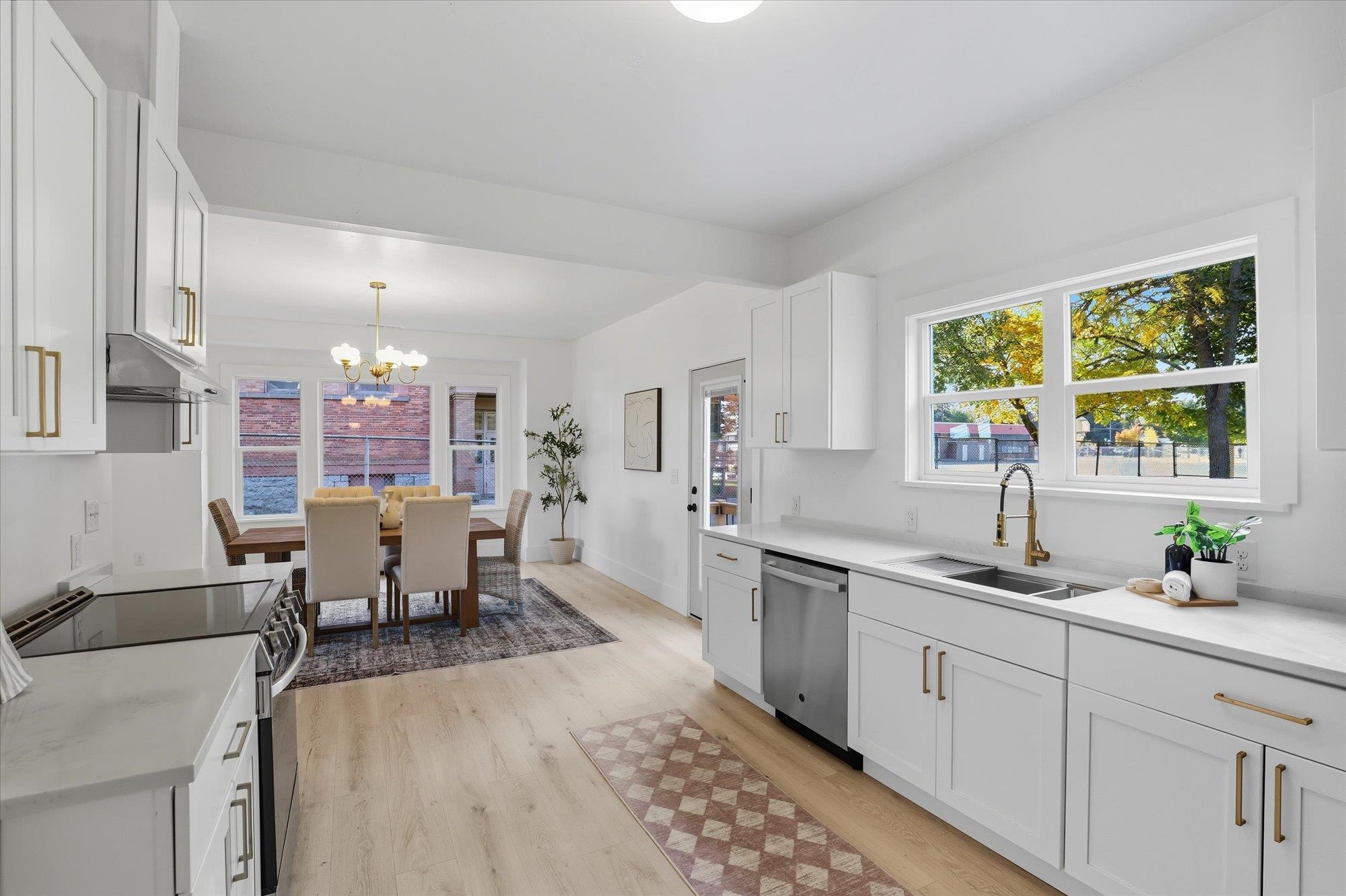 3534 South Grand Boulevard Spokane, WA 99203 - Photo 13 of 36