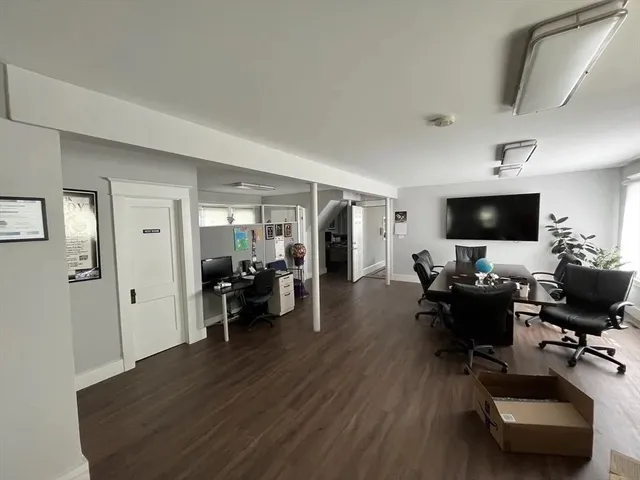 $340,000 | 914-916 Belmont Avenue, Springfield, MA 01108