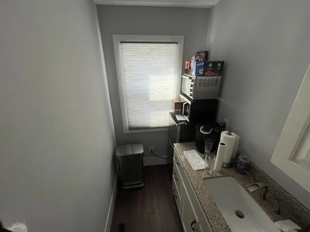 $340,000 | 914-916 Belmont Avenue, Springfield, MA 01108