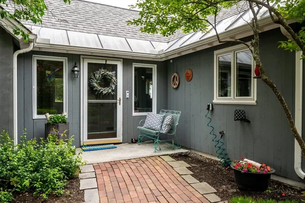 $1,890,000 | 367 Durham Point Road, Durham, NH 03824