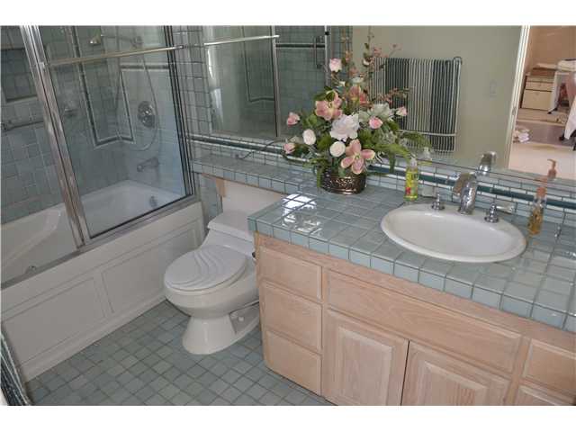 18095 Rancho La Cima Corte Rancho Santa Fe, CA 92067 - Photo 4 of 11