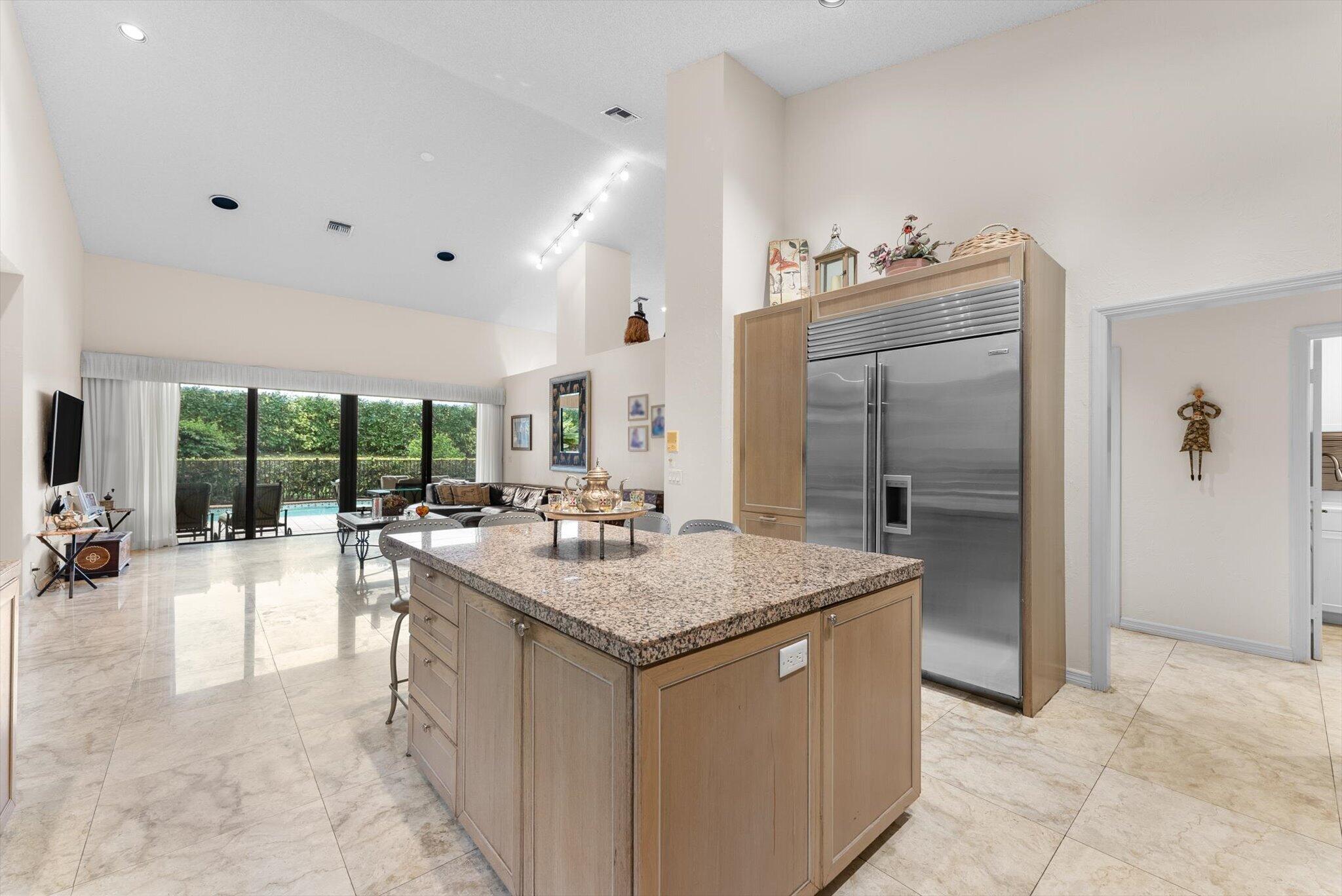 7276 Sidonia Court Boca Raton, FL 33433 - Photo 11 of 61 Kitchen
