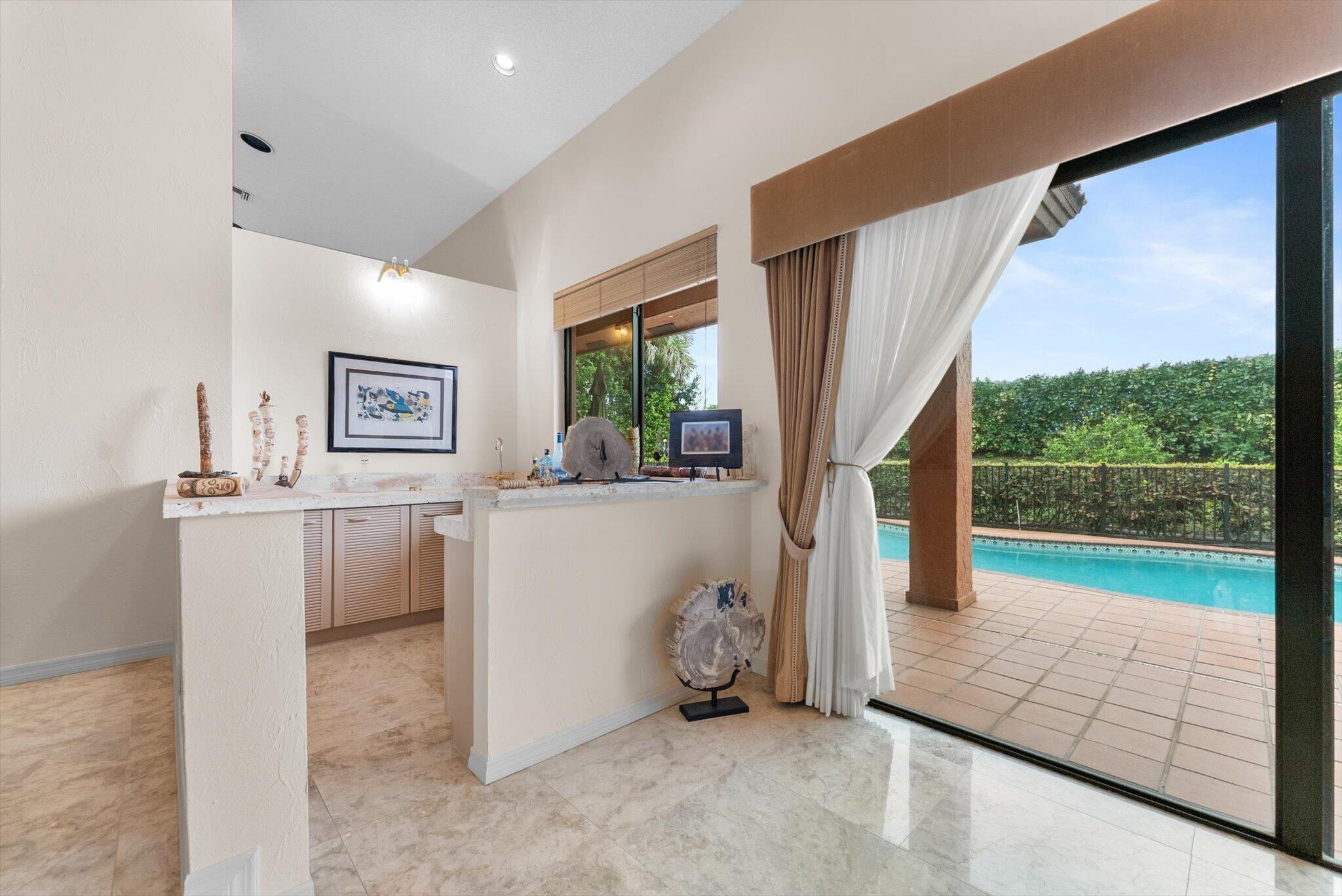 7276 Sidonia Court Boca Raton, FL 33433 - Photo 20 of 61 Wet Bar