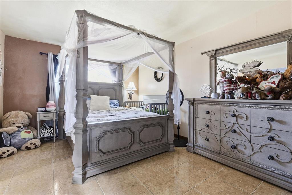 6317 Locust Street Rowlett, TX 75089 - Photo 17 of 40 a view of utility room