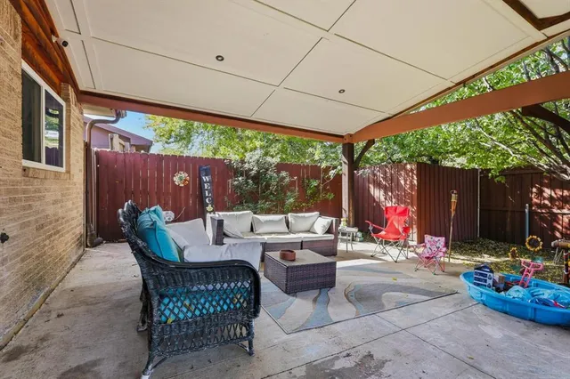 a view of outdoor space yard and patio