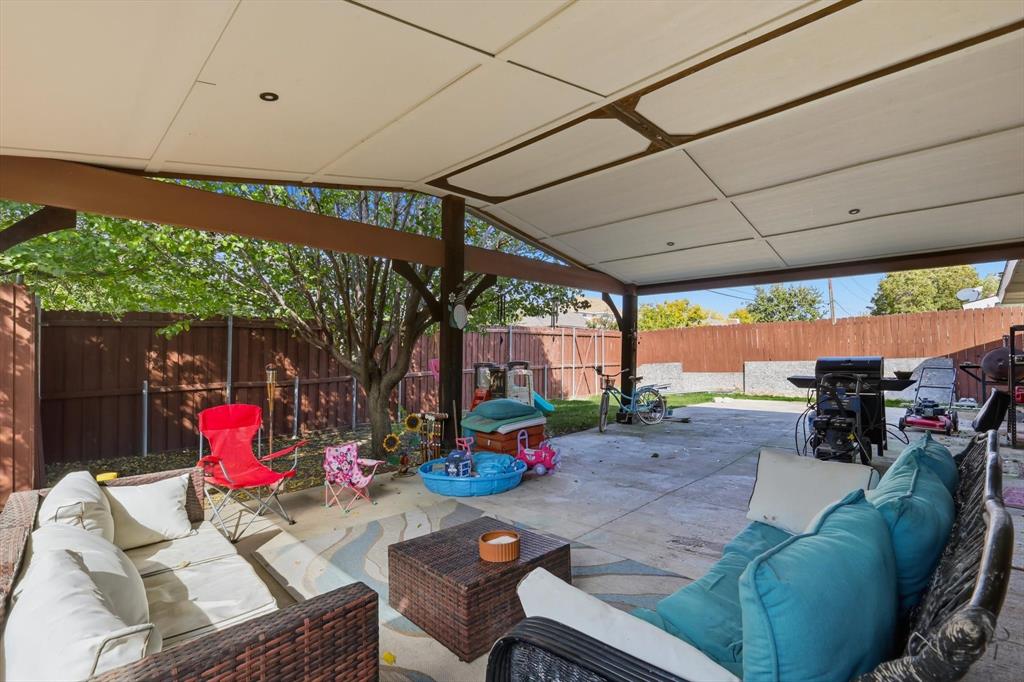 6317 Locust Street Rowlett, TX 75089 - Photo 25 of 40 a view of outdoor seating