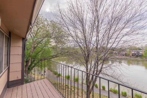 $279,000 | 961 Lakeside Drive, Unit 303, Grand Junction, CO 81506