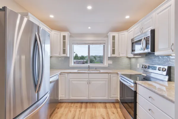 $279,000 | 961 Lakeside Drive, Unit 303, Grand Junction, CO 81506