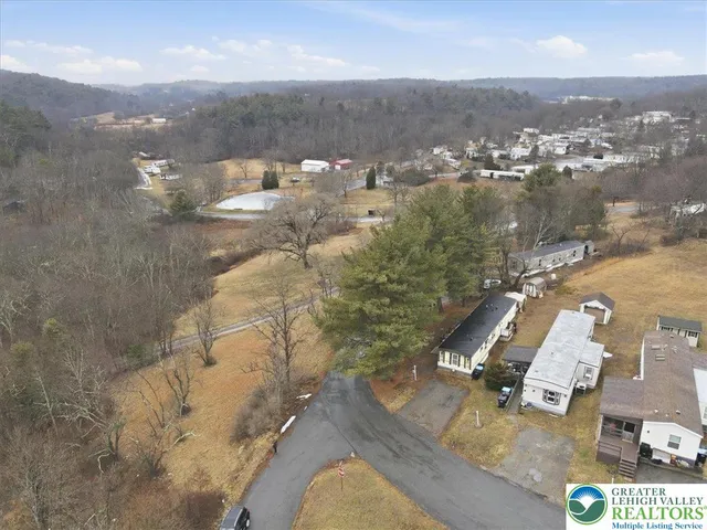 $58,000 | 40 Apache, Lehighton, PA 18235