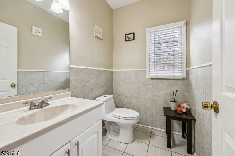 73 Edison Road Lake Hopatcong, NJ 07849 - Photo 20 of 49