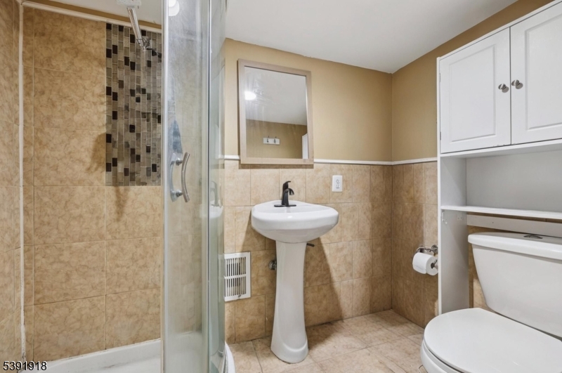 73 Edison Road Lake Hopatcong, NJ 07849 - Photo 34 of 49