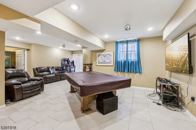 $769,000 | 73 Edison Road, Lake Hopatcong, NJ 07849