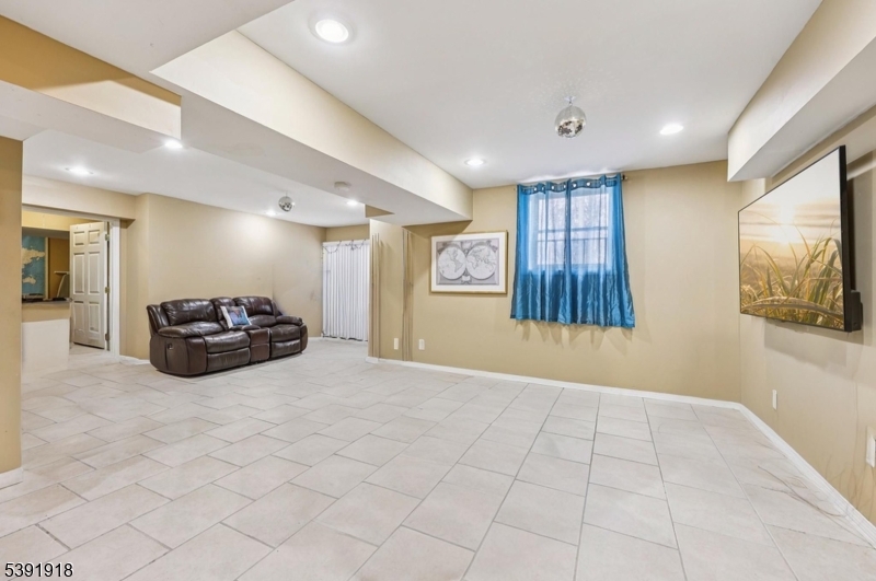 73 Edison Road Lake Hopatcong, NJ 07849 - Photo 40 of 49