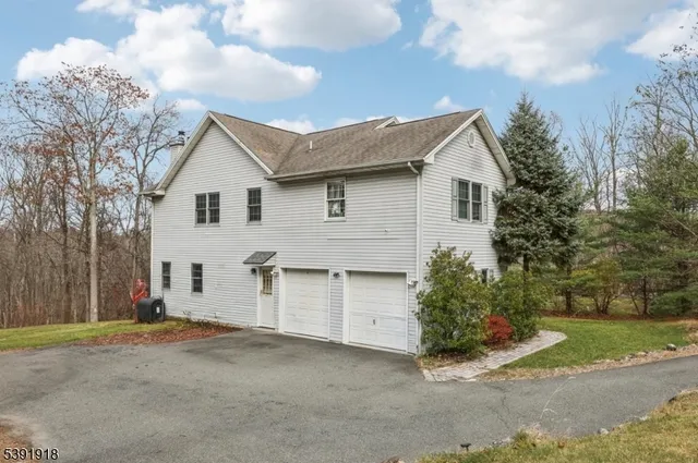 $769,000 | 73 Edison Road, Lake Hopatcong, NJ 07849