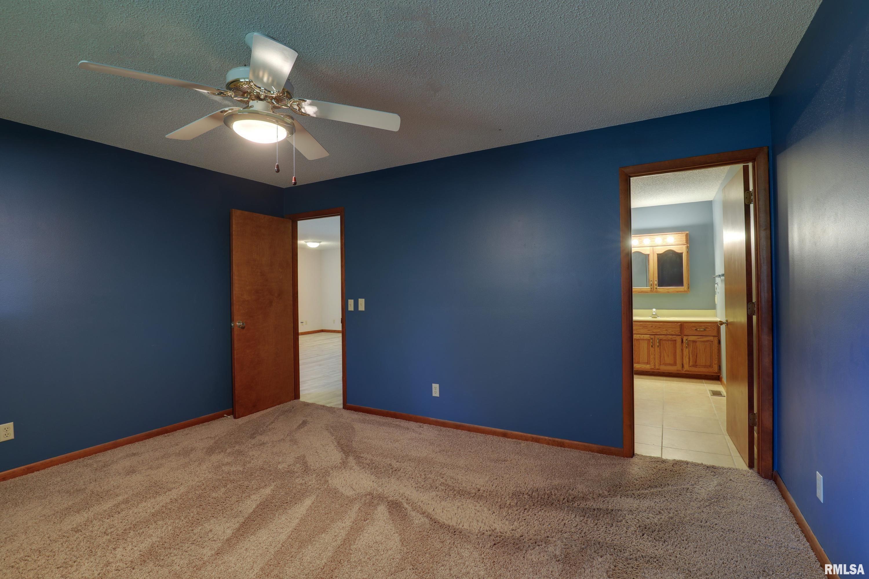 2906 Bluff Ridge Drive Quincy, IL 62305 - Photo 13 of 20