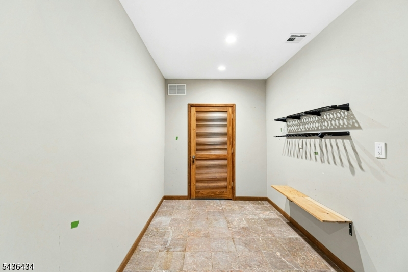 10 Red Robin Way Flemington, NJ 08822 - Photo 41 of 49