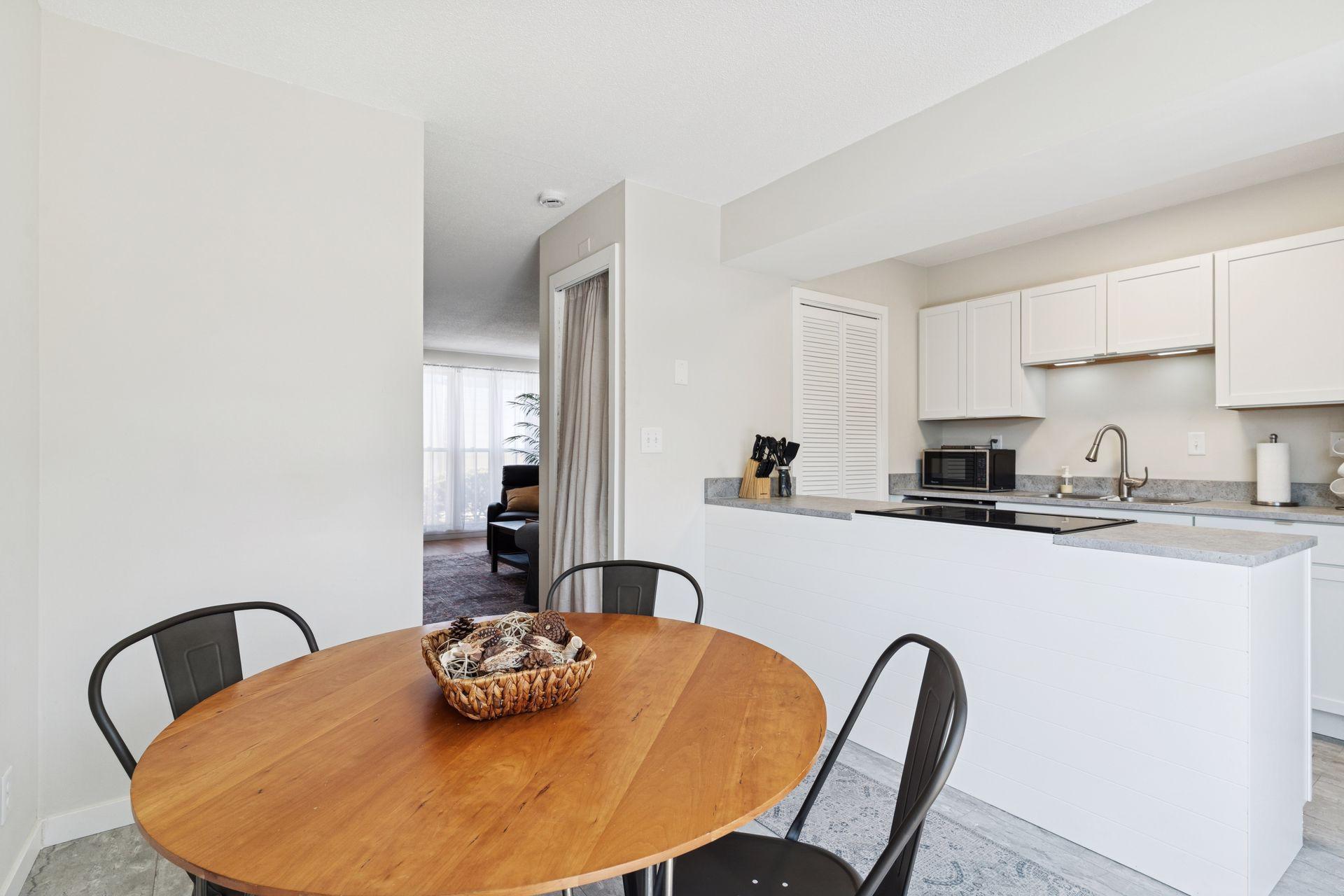 6499 Barrie Road Edina, MN 55435 - Photo 11 of 32