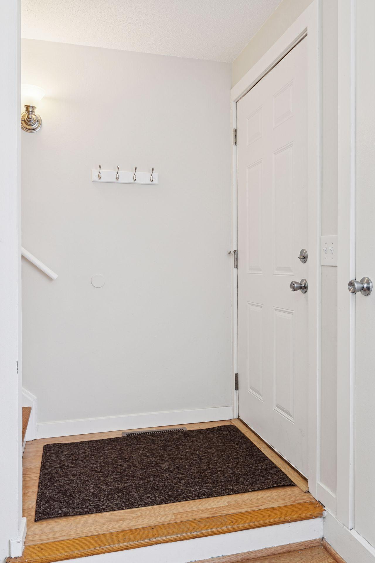 6499 Barrie Road Edina, MN 55435 - Photo 3 of 32