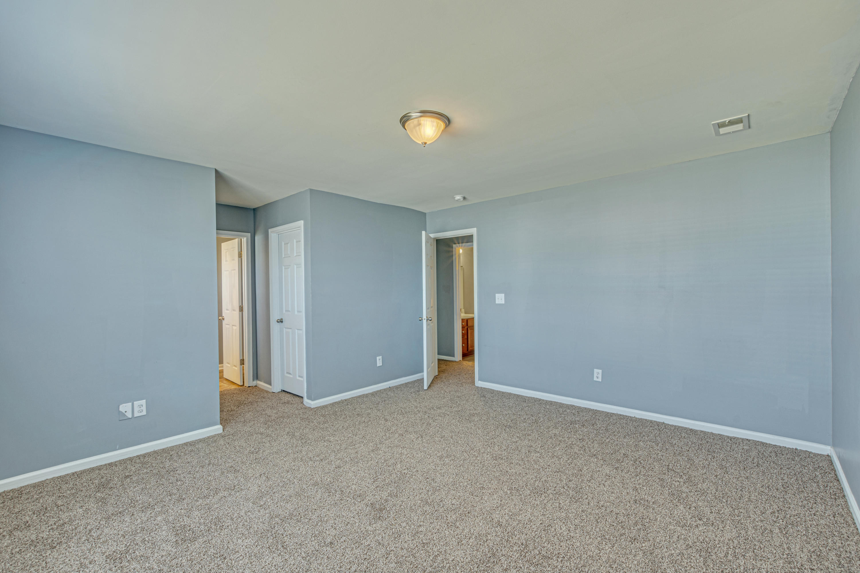 1132 Flyway Road Summerville, SC 29483 - Photo 13 of 33 10