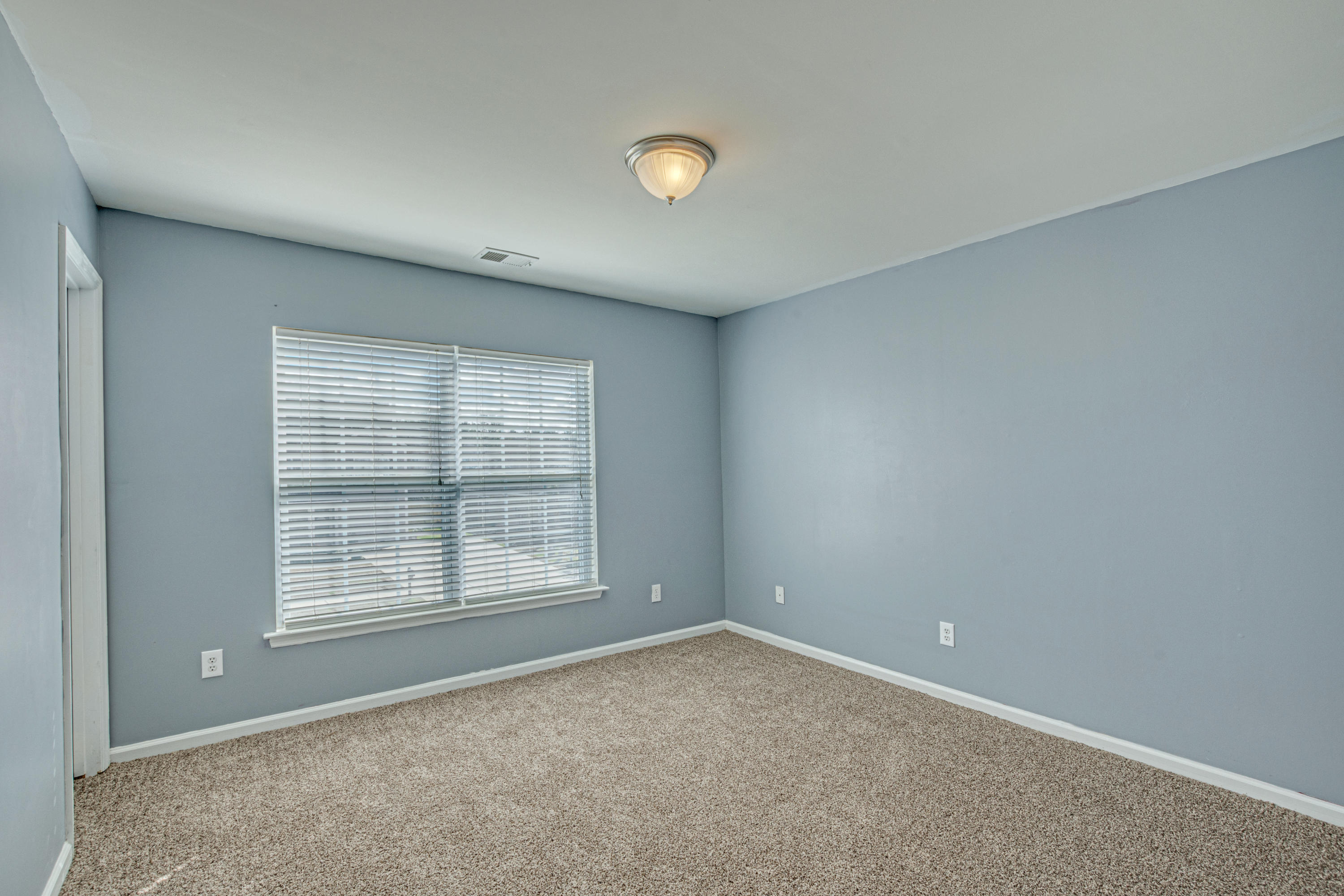 1132 Flyway Road Summerville, SC 29483 - Photo 8 of 33 4