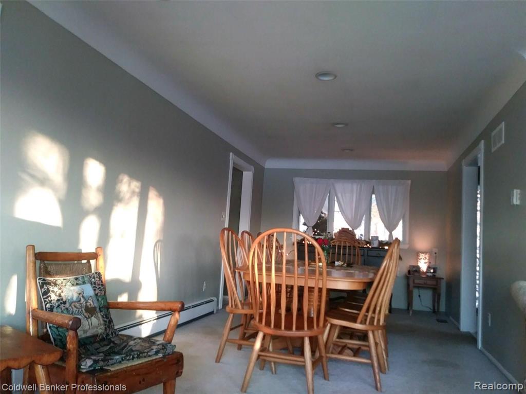 6570 Cranberry Lake Road Clarkston, MI 48348 - Photo 16 of 45