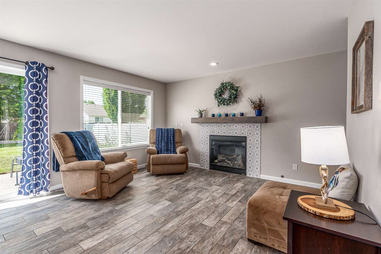 24211 Desmet Road Liberty Lake, WA 99019 - Photo 2 of 20 Gallery Image 2