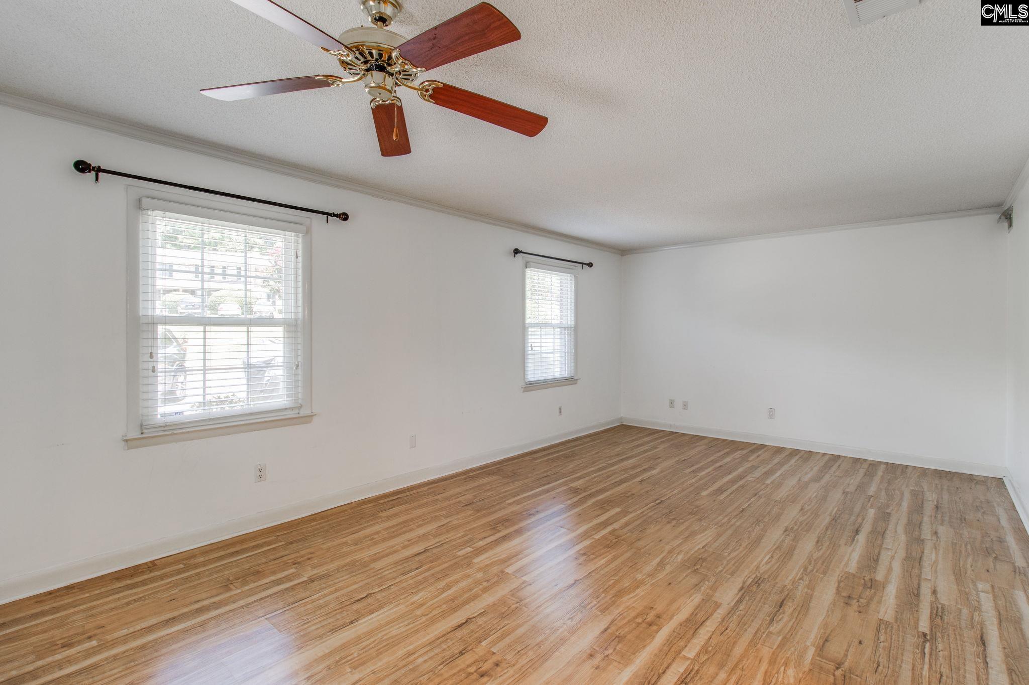 361 Rutledge Place Columbia, SC 29212 - Photo 3 of 22