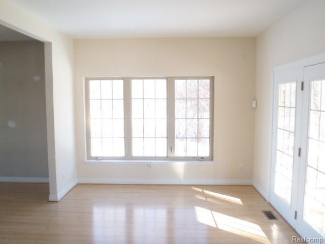 22639 Rust Road New Boston, MI 48164 - Photo 22 of 22 paint-2.jpg