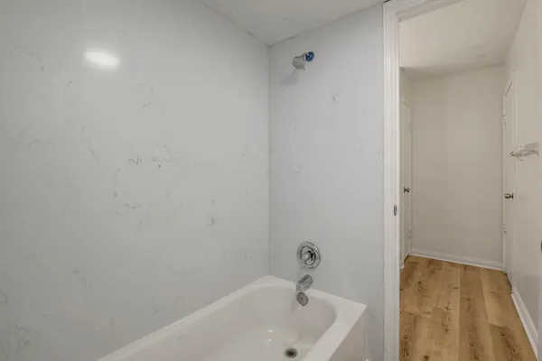 $1,800 | 1701 Upland Drive, Unit 114, Houston, TX 77043