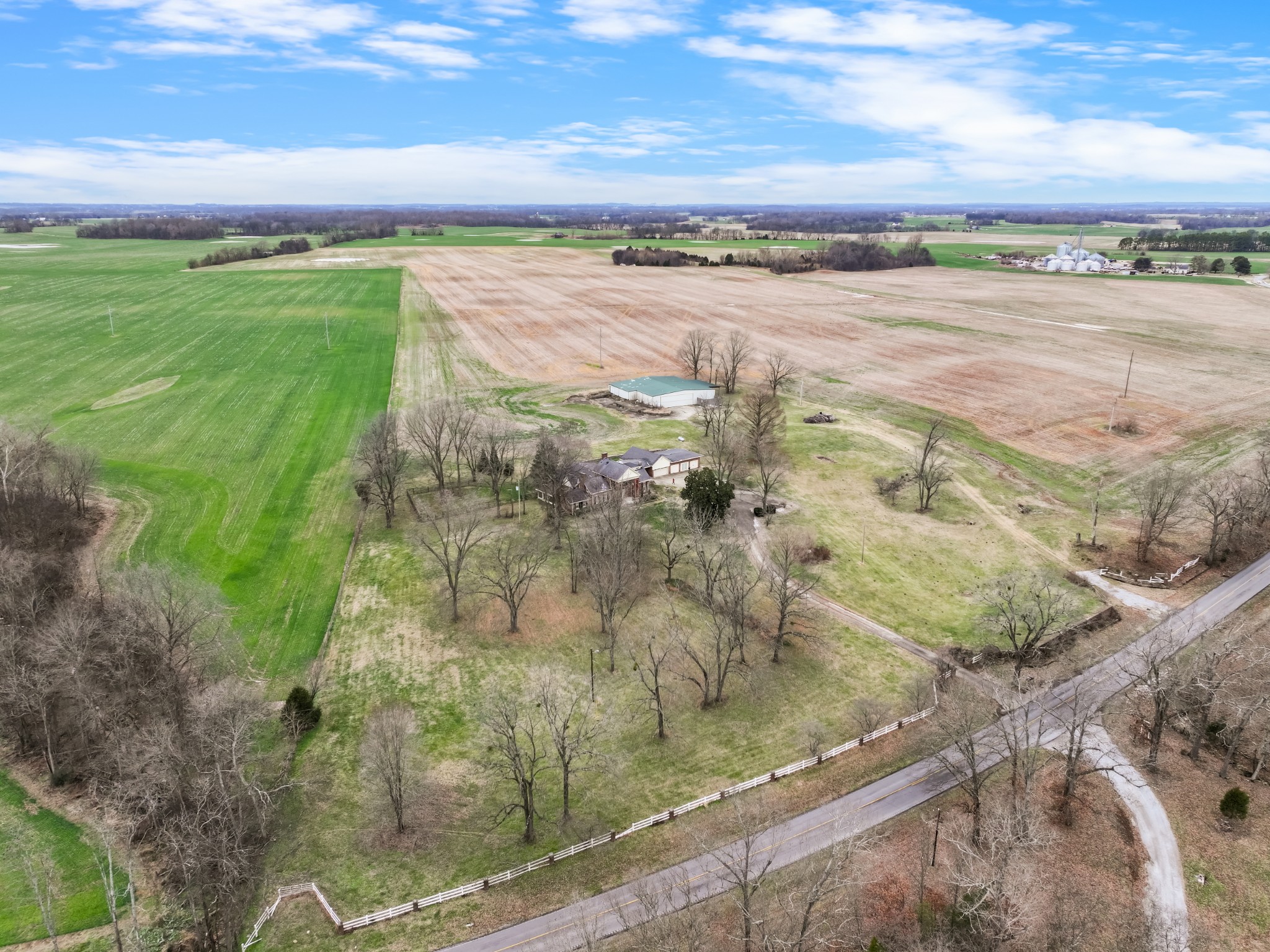 5802 Clarksville Road Trenton, KY 42286 - Photo 12 of 72 Gallery Image 12