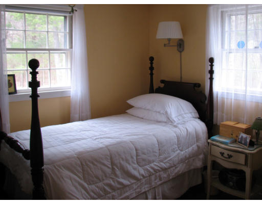 10 Vanderbelt Road Acton, MA 01720 - Photo 12 of 22 Gallery Image 12