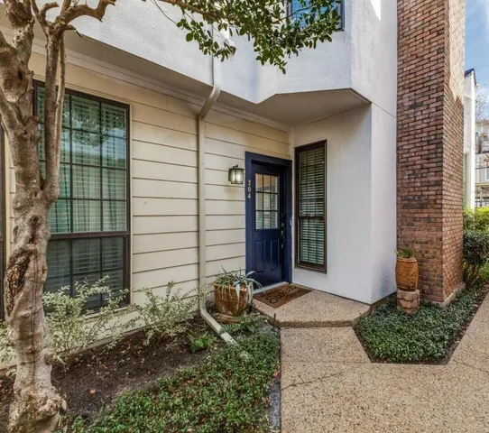 $2,650 | 4116 Cole Avenue, Unit 304, Dallas, TX 75204