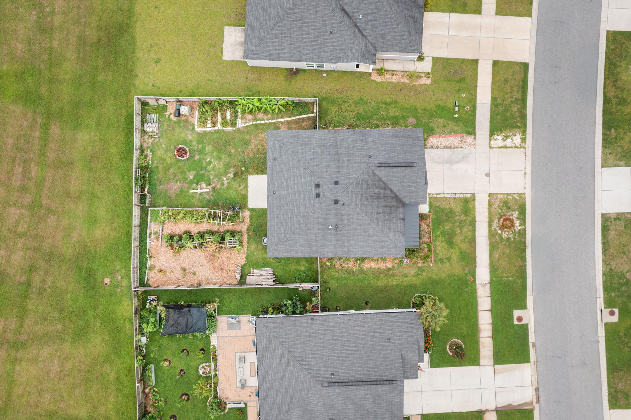 504 Spanish Wells Road Summerville, SC 29486 - Photo 36 of 44 36-web-or-mls-Exterior-4