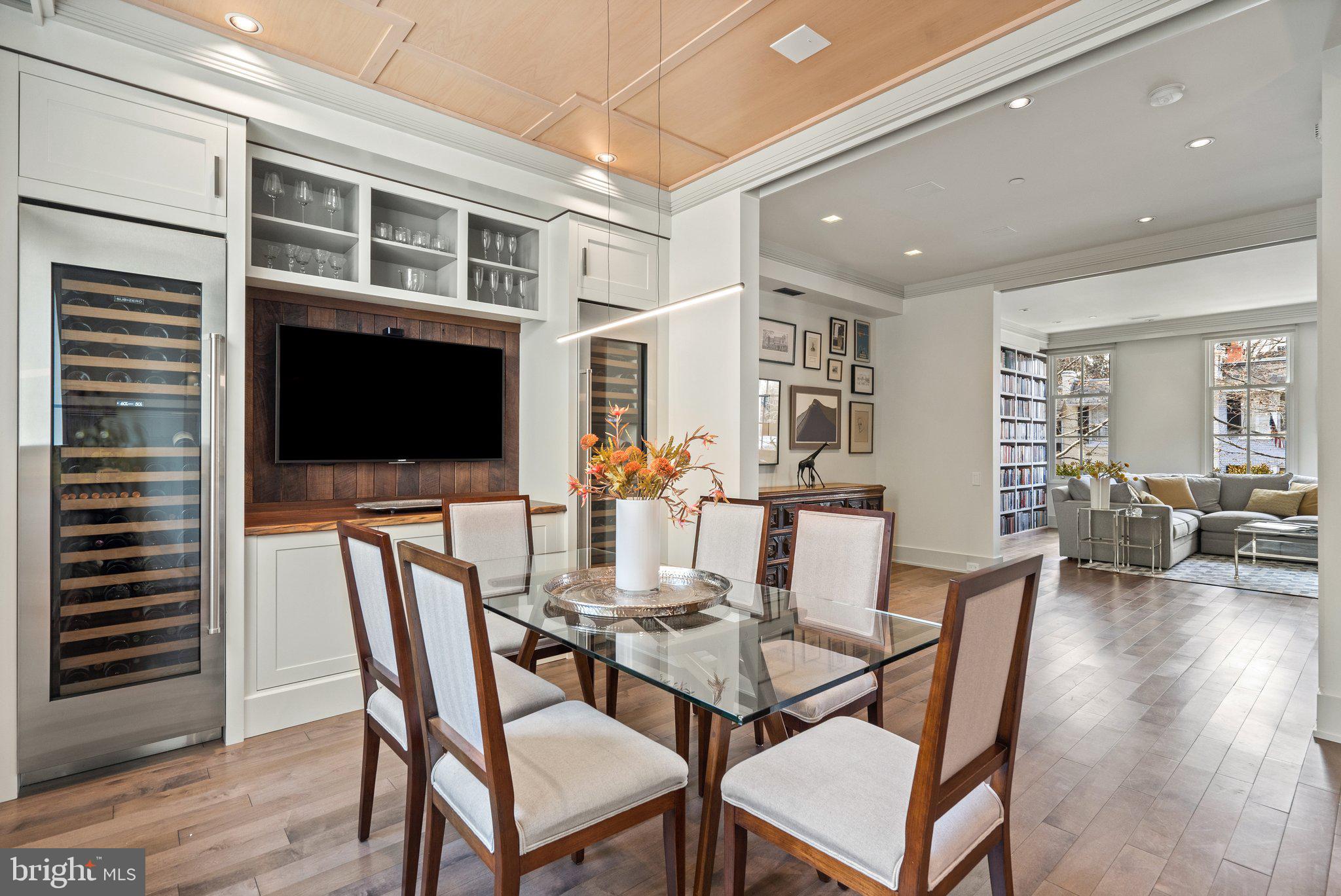 1633 33rd Street Northwest Washington, DC 20007 - Photo 11 of 50 Dining room