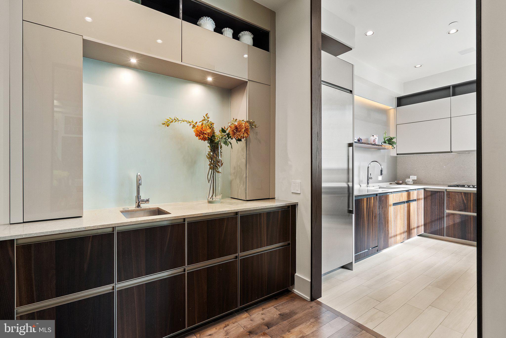 1633 33rd Street Northwest Washington, DC 20007 - Photo 15 of 50 Butlers Pantry + Wet bar
