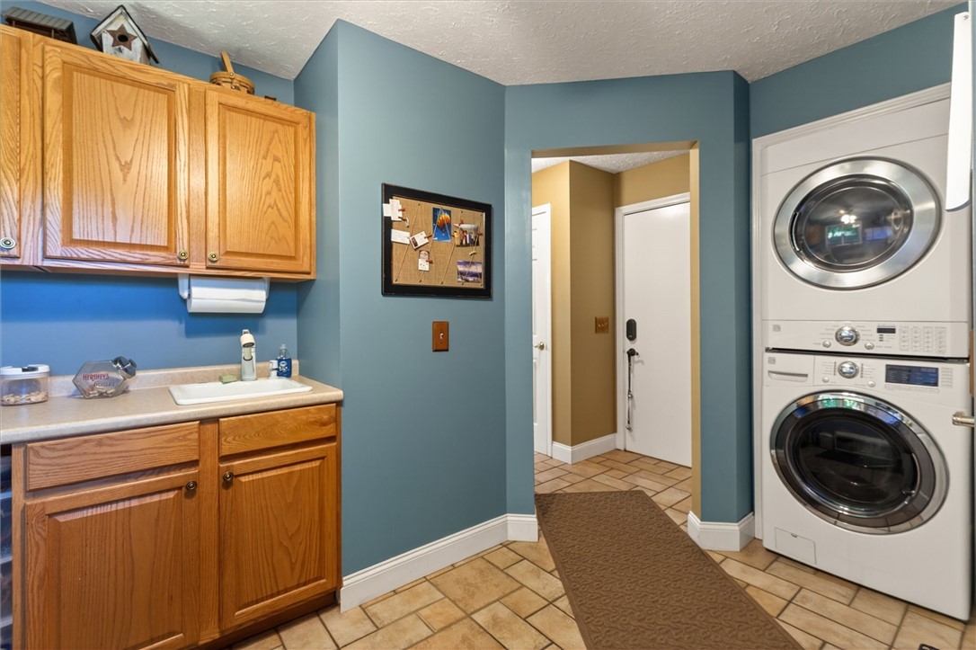 447 Howland Road Manchester, NY 14548 - Photo 27 of 50